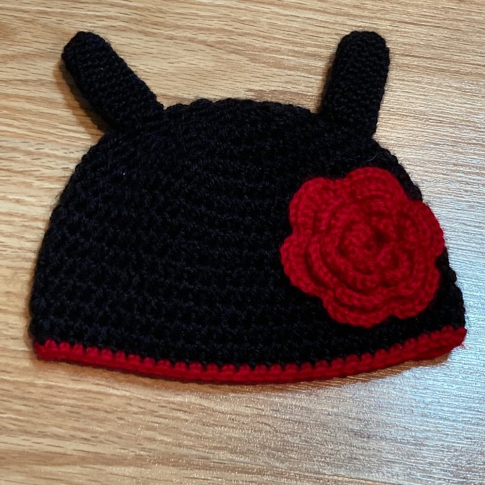 Infant Black Red Crochet Rose Beanie Hat 0-9M‎ Flower Knit Cap